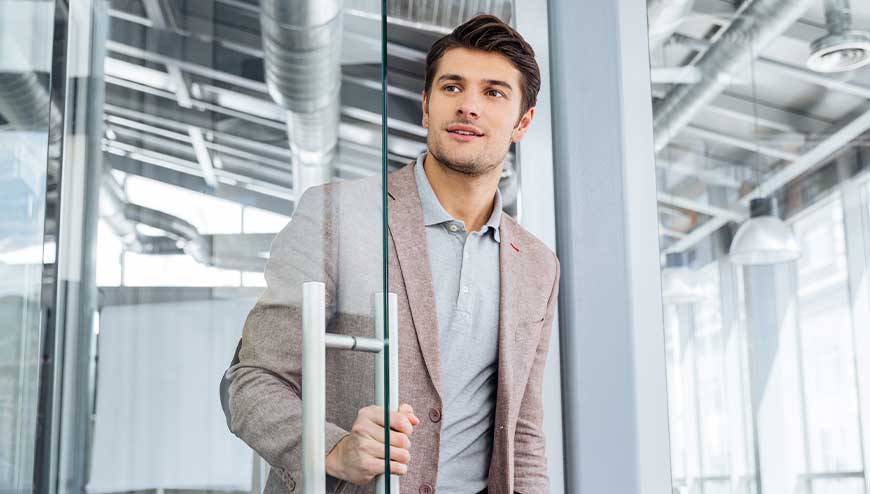 Wie der Betrieb nach dem Shutdown in der Coronakrise sicher wieder hochfährt