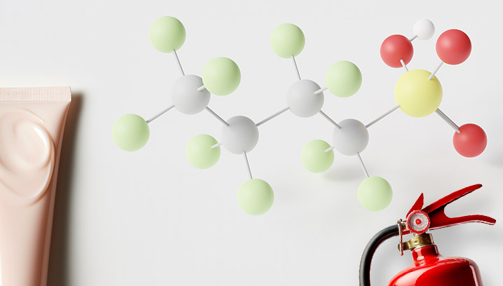 Darstellung von Molekülen neben einer Feuerlöschanlage und einer Creme, vermittelt Technik und Sicherheit.