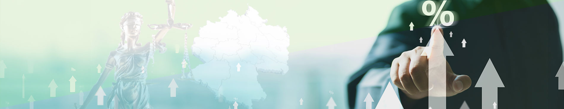 Grafik zur Erhöhung der Beitragsbemessungsgrenze in Deutschland 2025. Im Vordergrund zeigt eine Hand auf ein Prozentzeichen, während im Hintergrund die Justitia-Statue und eine Karte Deutschlands zu sehen sind. Verschiedene Pfeile symbolisieren steigende Werte.